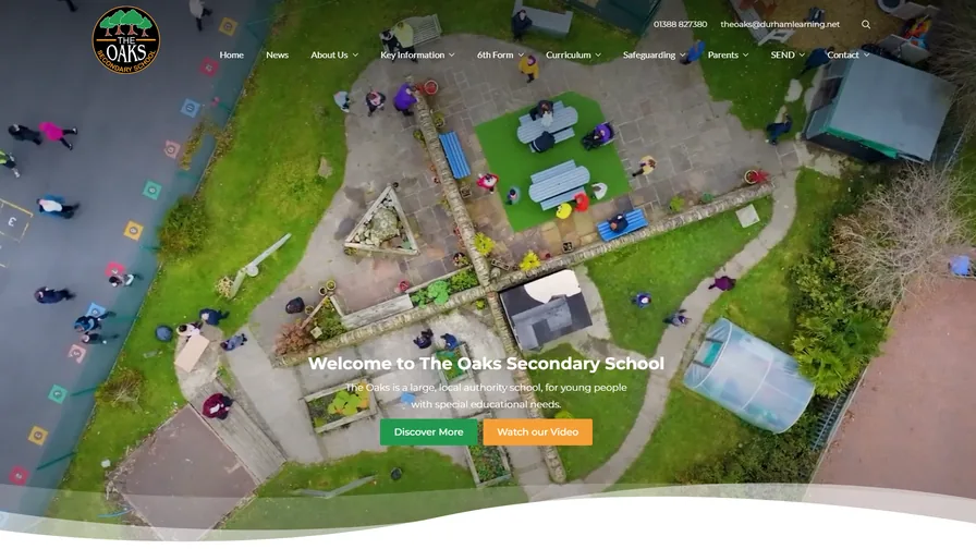 The Oaks Secondary School website homepage